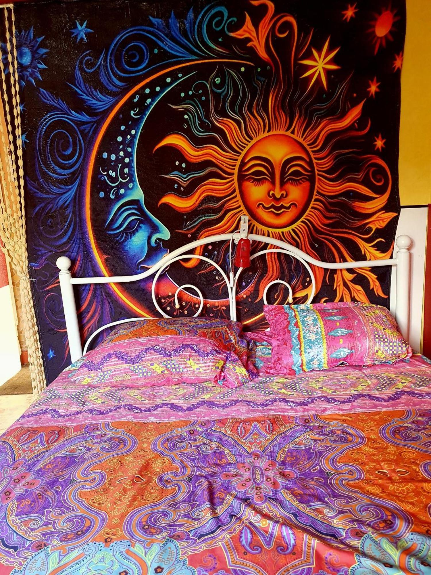 Bed And Breakfast Les Roses Multicolores Du 47 Fumel Kültér fotó